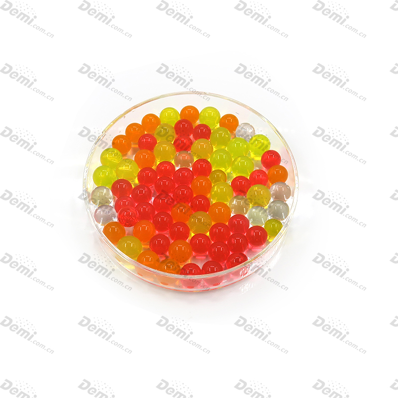 Cuentas de agua de colores refrescantes para la decoración del hogar.
